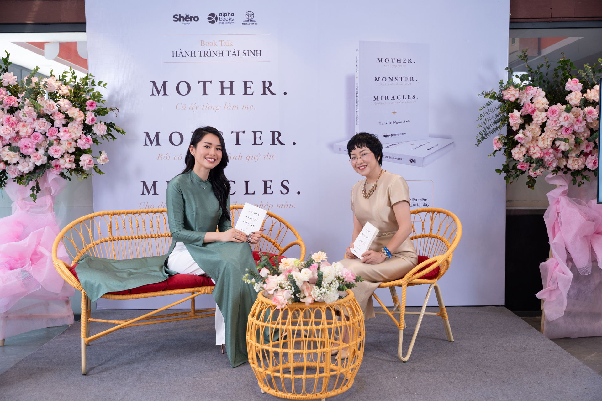 Author press photo of Natalie Ngọc Anh